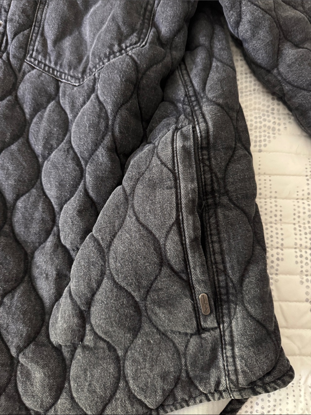Quilted Dark Gray Denim Shacket Jacket - Women's Lightweight Button-Up - Picture 4 of 6